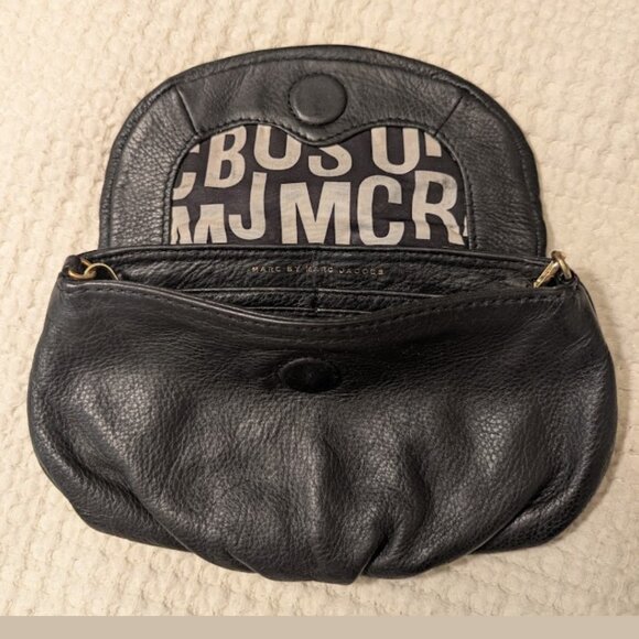 Marc by Marc Jacobs Vintage Mini Leather Crossbody Black Leather, Gold Hardware - Picture 7 of 11